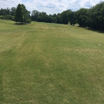Harpeth Valley Golf Center - First hole. From the tee box. (Watch the water down on the left!!) - Golf Near Me - Nashville, Tennessee Harpeth Valley Golf Center - First hole. From the tee box. (Watch the water down on the left!!) - Golf Near Me - Nashville, Tennessee