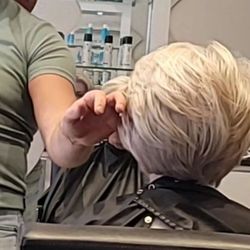 BloOuts Blow Dry Bar