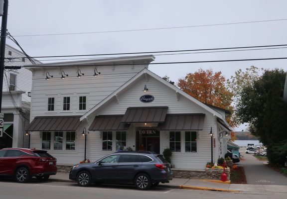 Bayside Tavern by null