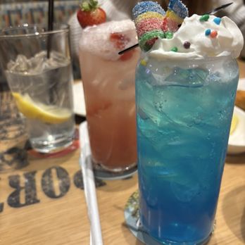 BJ's Restaurant & Brewhouse - Blue raz - Pizza Near Me - Peoria, Arizona