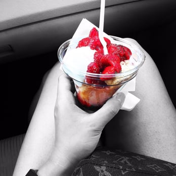 Andy's Frozen Custard - Strawberry shortcake heaven! - Desserts Near Me - Pflugerville, Texas