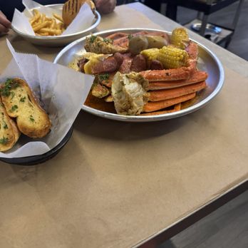 Boiling Boys - Cajun/Creole Near Me - Palisades Park, New Jersey Boiling Boys - Cajun/Creole Near Me - Palisades Park, New Jersey