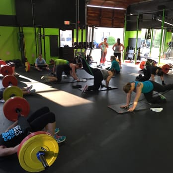 STRENGTH REPUBLIC - Trainers Near Me - Lisle, Illinois STRENGTH REPUBLIC - Trainers Near Me - Lisle, Illinois