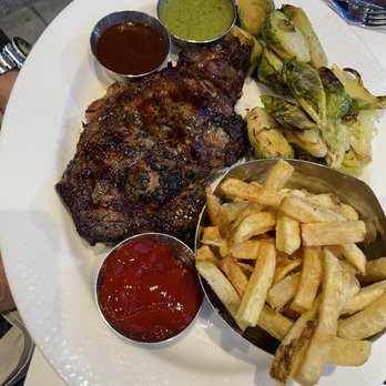 Front & Main - Ribeye - Bars Near Me - Waterville, Maine
