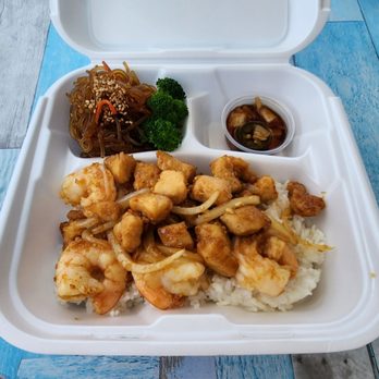 Bowl House - Bulgolgi chicken + shrimp plate - Asian Fusion Near Me - La Verne, California Bowl House - Bulgolgi chicken + shrimp plate - Asian Fusion Near Me - La Verne, California