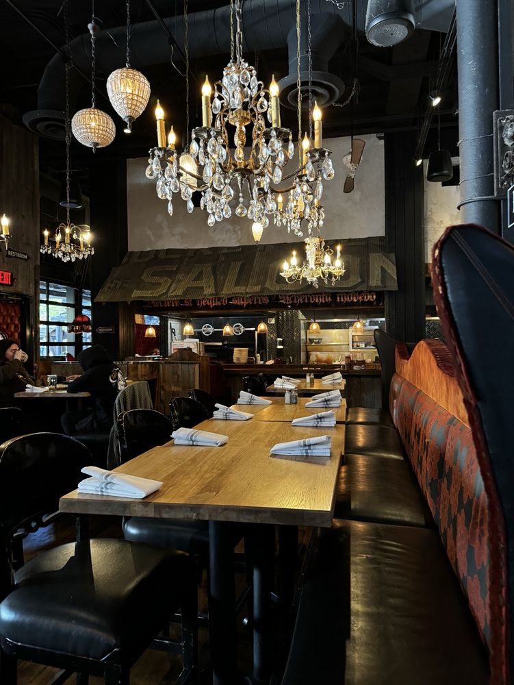 Diablo & Sons Saloon