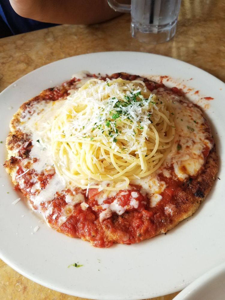 Cheesecake Factory's Chicken Parmesan Pizza Style Recipe