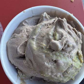 Cold Stone Creamery - This is what I paid for... They don't even fill it up! - Ice Cream & Frozen Yogurt Near Me - Corona, California Cold Stone Creamery - This is what I paid for... They don't even fill it up! - Ice Cream & Frozen Yogurt Near Me - Corona, California