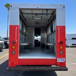 Kingsburg Truck Center