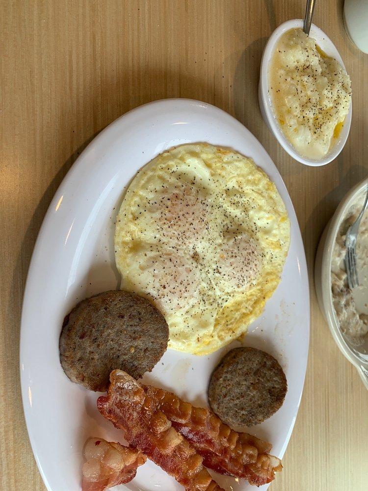 HUDDLE HOUSE Updated September 2024 13 Reviews 901 Birmingham Rd