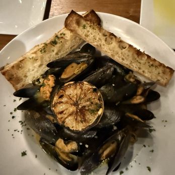 La Mia Italia - Mussels in white wine and bread . - Italian Near Me - Washington, DC, District of Columbia La Mia Italia - Mussels in white wine and bread . - Italian Near Me - Washington, DC, District of Columbia