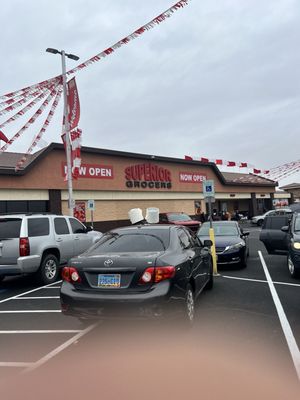 Superior Grocers by null