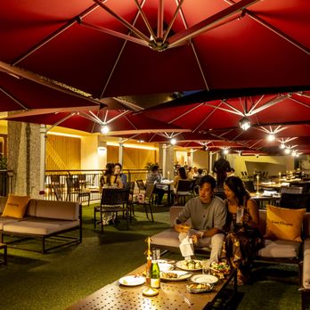 Wolfgang's Steakhouse - Steakhouses Near Me - Honolulu, Hawaii