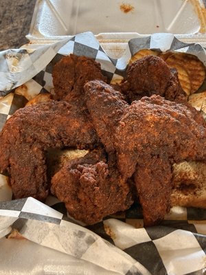 Mack’s Hot Chicken by null