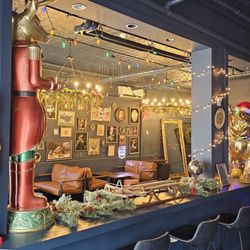 Barroom