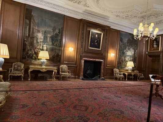 Palace of Holyroodhouse by null