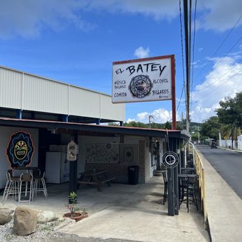 El Batey - Dive Bars Near Me - Puerto Rico, Puerto Rico El Batey - Dive Bars Near Me - Puerto Rico, Puerto Rico