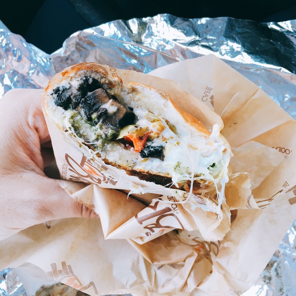 Billy Bricks - Lombard Downtown - Portobello mushroom and roasted red pepper sandwich to go - Pizza Near Me - Lombard, Illinois