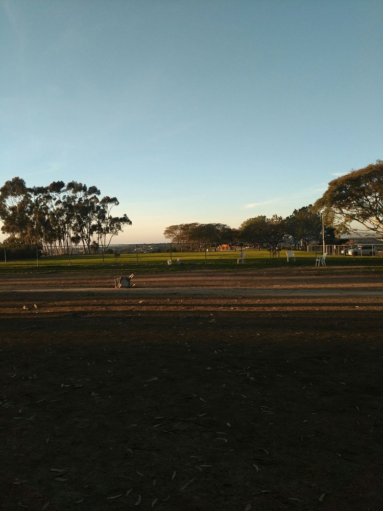 Torrey Highlands Dog Park Logo