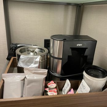 AC Hotel Seattle Bellevue/Downtown - Coffee maker - Hotels Near Me - Bellevue, Washington AC Hotel Seattle Bellevue/Downtown - Coffee maker - Hotels Near Me - Bellevue, Washington