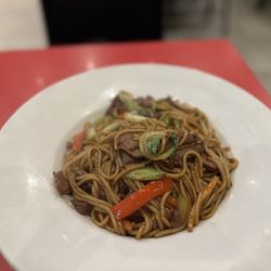 Noodles Fresh - Jiangxi stir-fry 表妹炒粉 - House special GFA Rice noodle with flank steak beef, bell pepper, baby bok choy, & spicy chilies