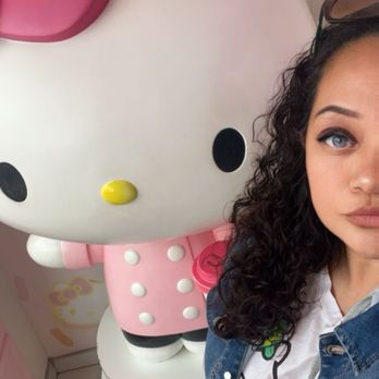 Hello Kitty Cafe - Cafes Near Me - Irvine, California Hello Kitty Cafe - Cafes Near Me - Irvine, California