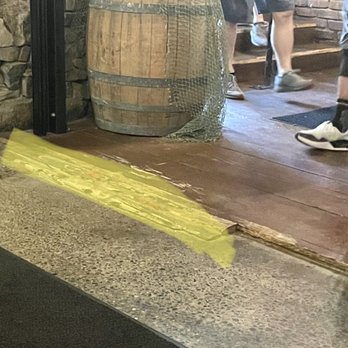 SEA Crab House - Seattle - WATCH YOUR STEP!! In 10 min have seen 4 people trip on this. - Cajun/Creole Near Me - Seattle, Washington SEA Crab House - Seattle - WATCH YOUR STEP!! In 10 min have seen 4 people trip on this. - Cajun/Creole Near Me - Seattle, Washington