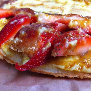 Bruxie - Strawberry creme brûlée - Sandwiches Near Me - Orange, California Bruxie - Strawberry creme brûlée - Sandwiches Near Me - Orange, California