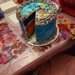 Neshi's Devine Cakes n Things
