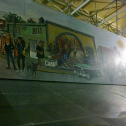 Metro Chabacano - Parte del Mural "Urbanhistorias..."