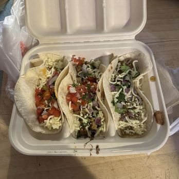 Dos Bros - Three tacos - Fast Food Near Me - Algonquin, Illinois Dos Bros - Three tacos - Fast Food Near Me - Algonquin, Illinois