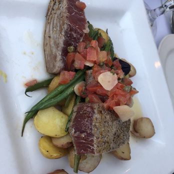 Tom Ham's Lighthouse - Catch of the Day Seared Ahi - Breakfast & Brunch Near Me - San Diego, California Tom Ham's Lighthouse - Catch of the Day Seared Ahi - Breakfast & Brunch Near Me - San Diego, California