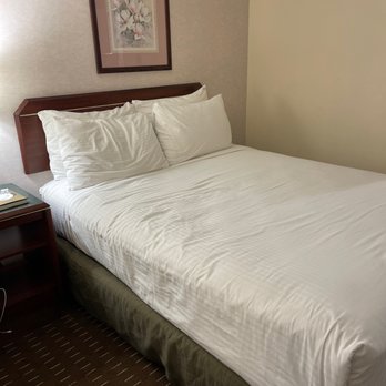 Ebb Tide Oceanfront Inn - At least it was clean. But the smell in this non smoking room was disgusting. - Hotels Near Me - Seaside, Oregon Ebb Tide Oceanfront Inn - At least it was clean. But the smell in this non smoking room was disgusting. - Hotels Near Me - Seaside, Oregon