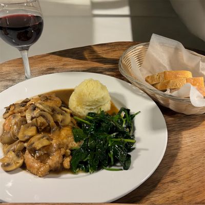 Tre Sorelle Ristorante & Pizzeria by null