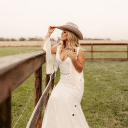 Sloane Bridal - P/C: Macy Kasner Photography
