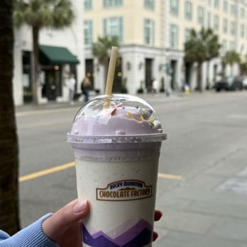 Rocky Mountain Chocolate Factory - Gooey butter cake milkshake - Custom Cakes Near Me - Charleston, South Carolina Rocky Mountain Chocolate Factory - Gooey butter cake milkshake - Custom Cakes Near Me - Charleston, South Carolina