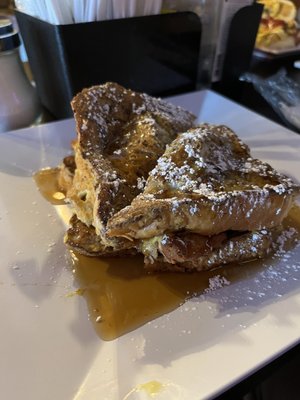 Tre Jolie Cafe lounge