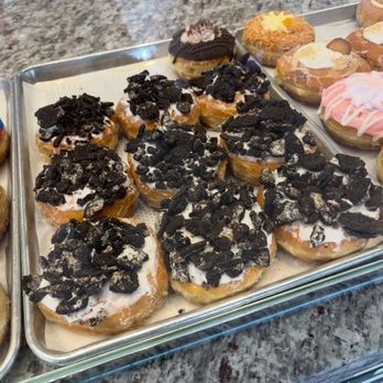 The Hollywood Donut Factory - Oreo donut - Donuts Near Me - Miami, Florida