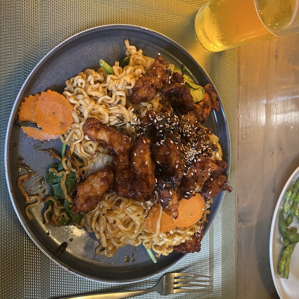 Ban Hua Sai - Spicy Ramen & Crispy Chicken - Thai Near Me - Seattle, Washington Ban Hua Sai - Spicy Ramen & Crispy Chicken - Thai Near Me - Seattle, Washington