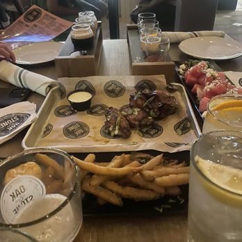 Oak & Stone - CAROLINA GOLD WINGS PICKLE FRIES - Beer Bar Near Me - Venice, Florida Oak & Stone - CAROLINA GOLD WINGS PICKLE FRIES - Beer Bar Near Me - Venice, Florida