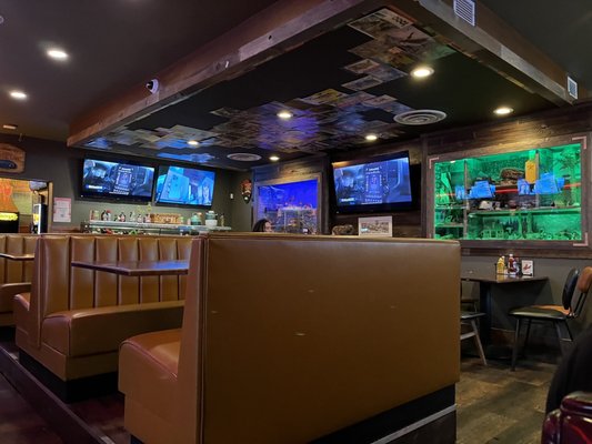 Campus Lounge by null