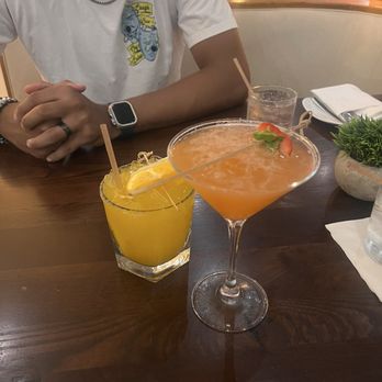 Cucina Moderna - Strawberry- Basil Martini & Mango Margarita - Pizza Near Me - Miramar, Florida Cucina Moderna - Strawberry- Basil Martini & Mango Margarita - Pizza Near Me - Miramar, Florida