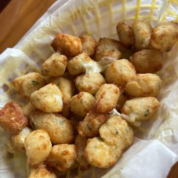 Bust Outs - Garlic Cheese Curds - Burgers Near Me - Chicago, Illinois