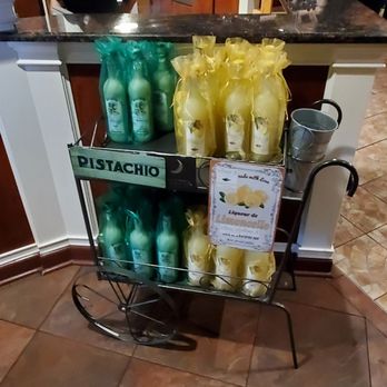 Brazi's Italian Restaurant - Italian Near Me - New Haven, Connecticut