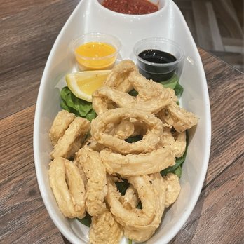Fiamma Italian Grill - Crispy Fried Calamari - Italian Near Me - Bethlehem, Pennsylvania