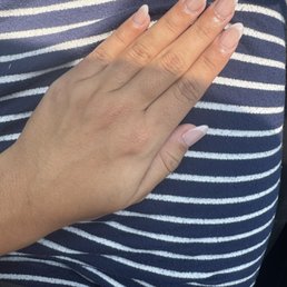 Natural soft French tips