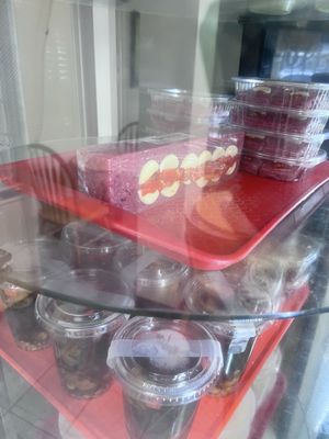 Bình Minh Sandwiches by null