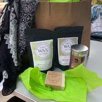 The Franklin Shops - Shampoo bar, wax melts, herbal tea, cotton wrap - Department Stores Near Me - Fort Myers, Florida