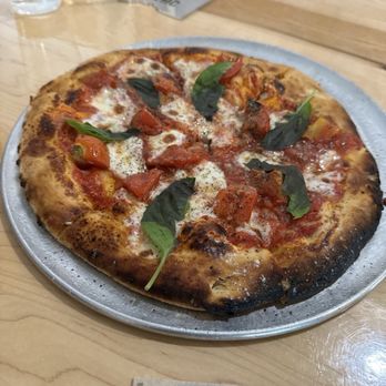 Green Valley Brewing - Margarita pizza - Brewpubs Near Me - Hudson, Ohio Green Valley Brewing - Margarita pizza - Brewpubs Near Me - Hudson, Ohio