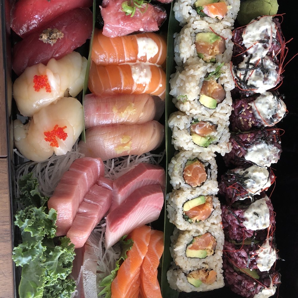 IKON Sushi Bar & Lounge - Bars Near Me - Markham, Ontario IKON Sushi Bar & Lounge - Bars Near Me - Markham, Ontario